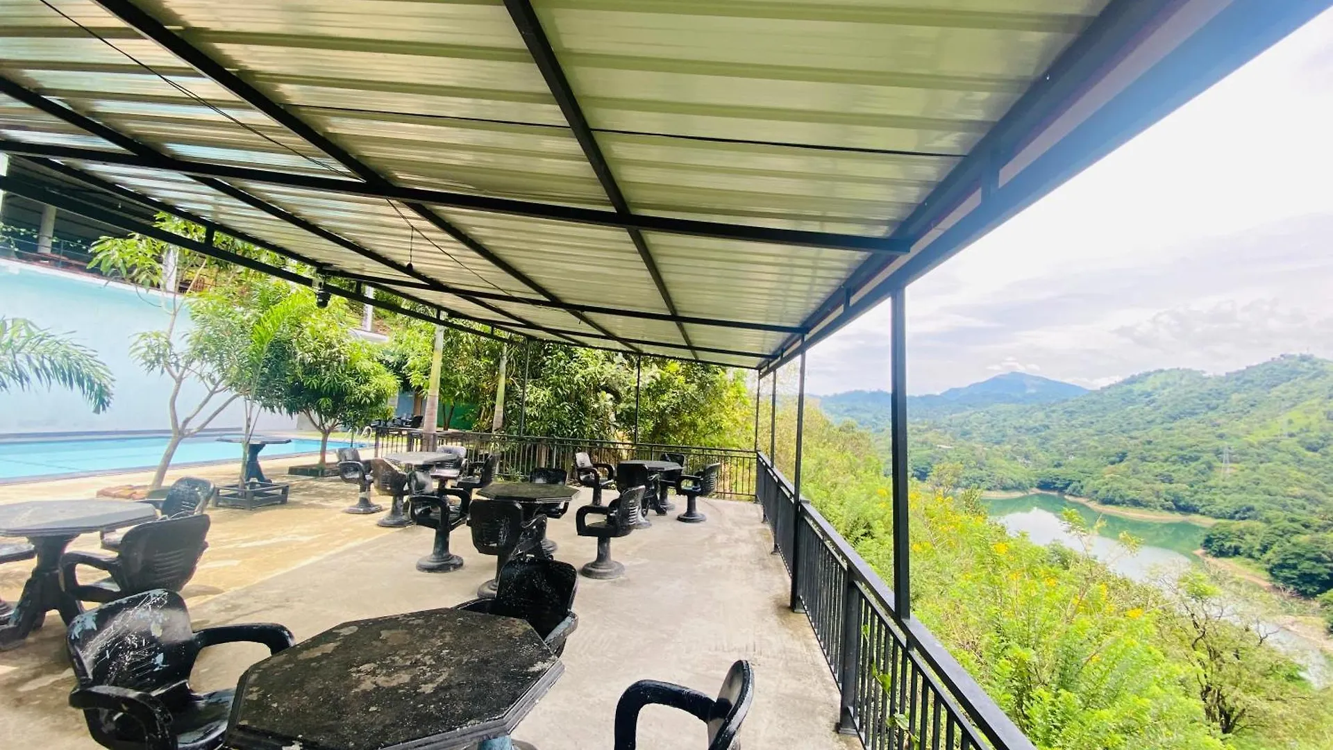 Kandy Bivenra Resort